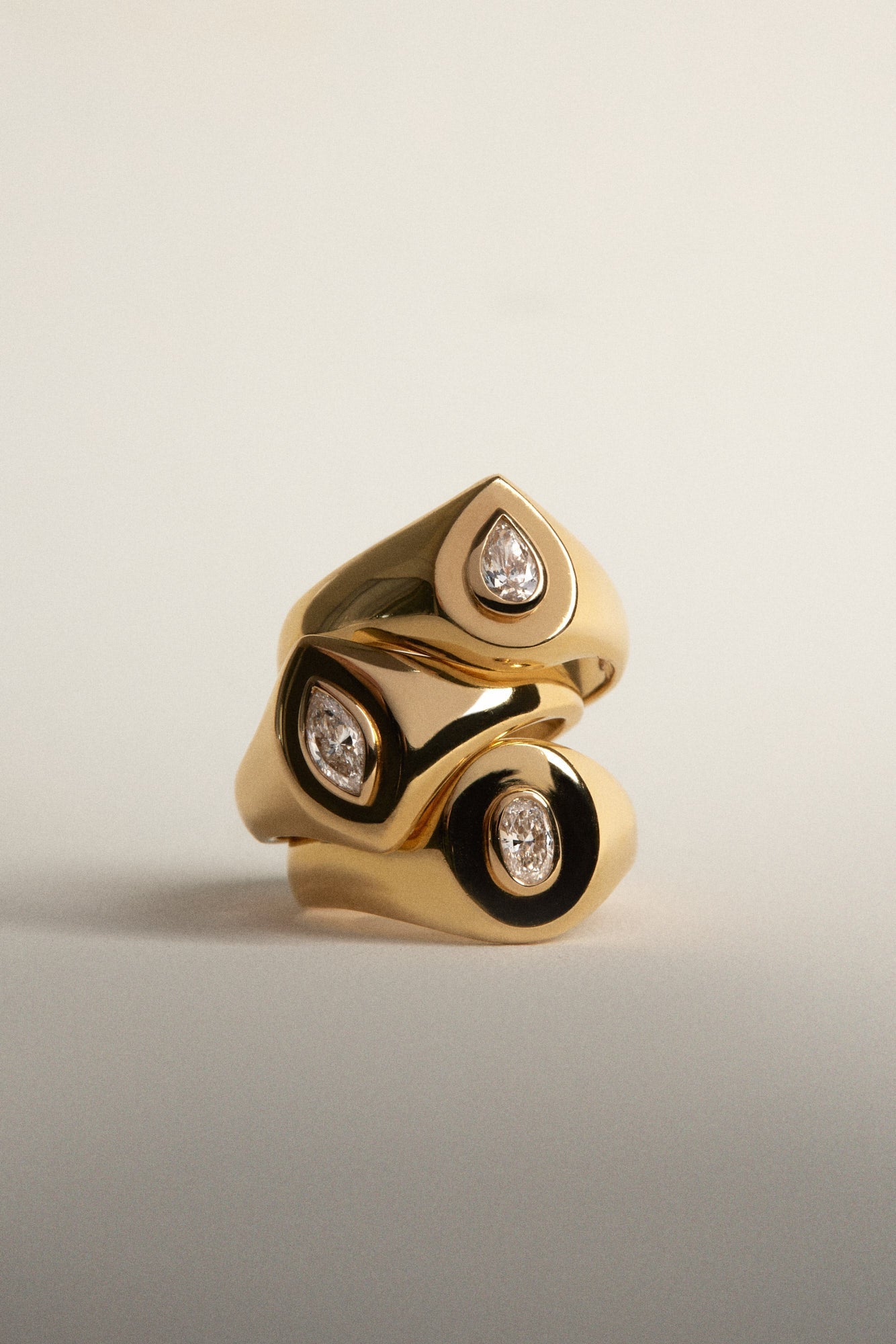 Pear Diamond Signet Ring | Yellow Gold